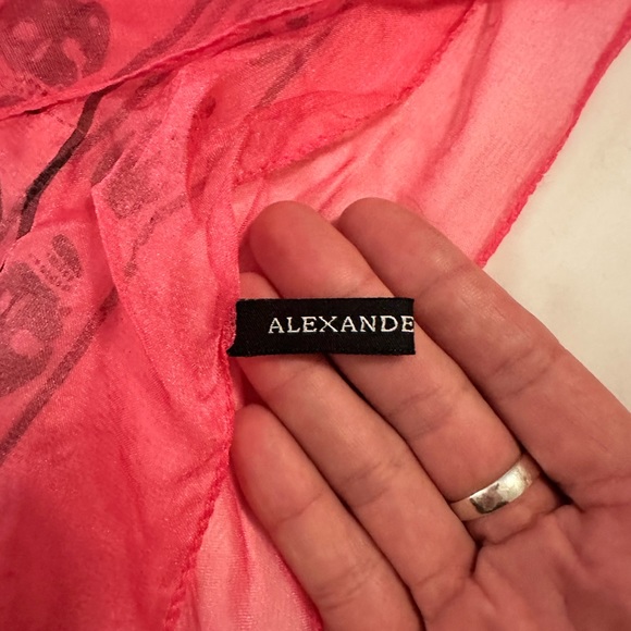 Alexander McQueen scarf - Picture 4 of 4